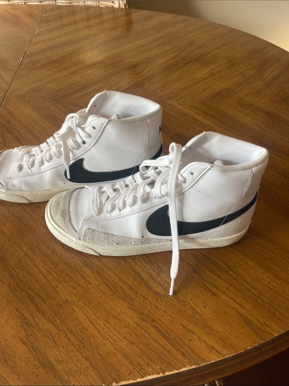 Nike Size 8 White High-Top Sneakers with Black Swoosh